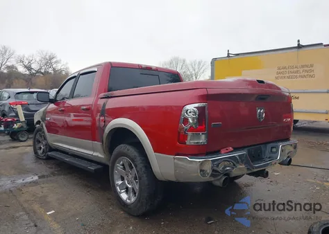 2010 Dodge Ram 1500 Laramie z USA, uszkodzony, nr VIN 1D7RV1CT2AS186687